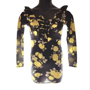 𝅺PRETTY Little Thing Ruffle Rose Dress NWT 😍